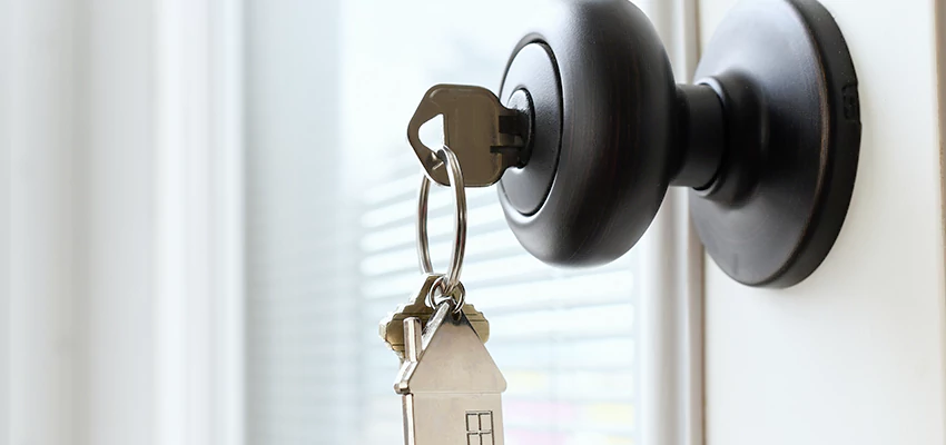 Bifold Door Knob Replacement in Pollock Pines, California