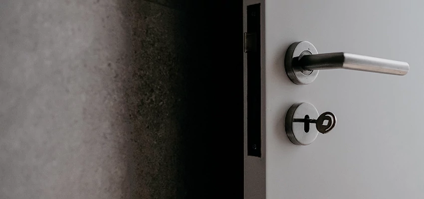 Front Door Handle Repair And Installation in Pollock Pines, CA